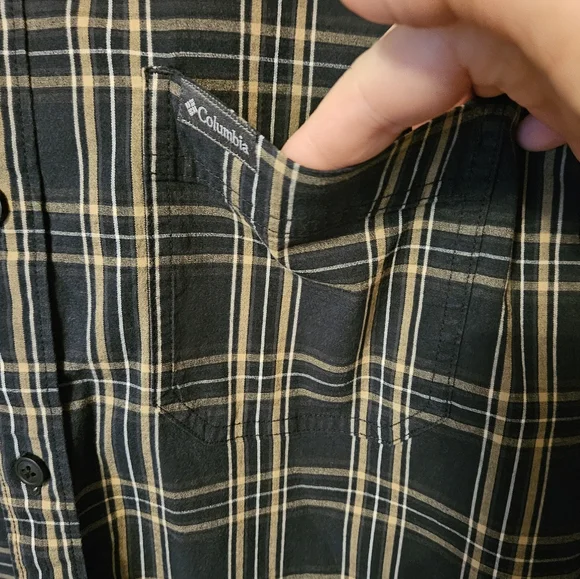 Columbia Mens XL long sleeve button-down shirt - Picture 5 of 5